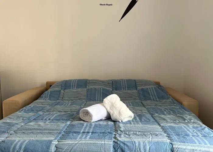 Apartment At Via Nigra Venezia 3 Bedrooms & Parking Free *